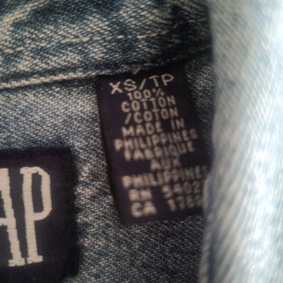 GAP Kids Blue Denim Shirt - Picture 4 of 5